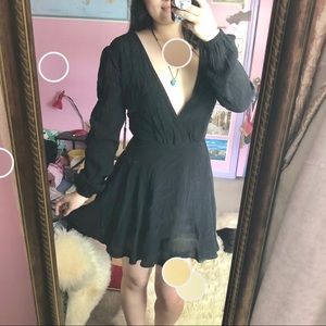 sold » formal black v neck dress